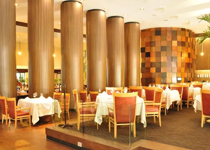 Royal Pedregal Hotel