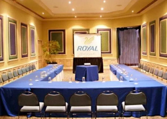 Hotel Royal Pedregal 5*